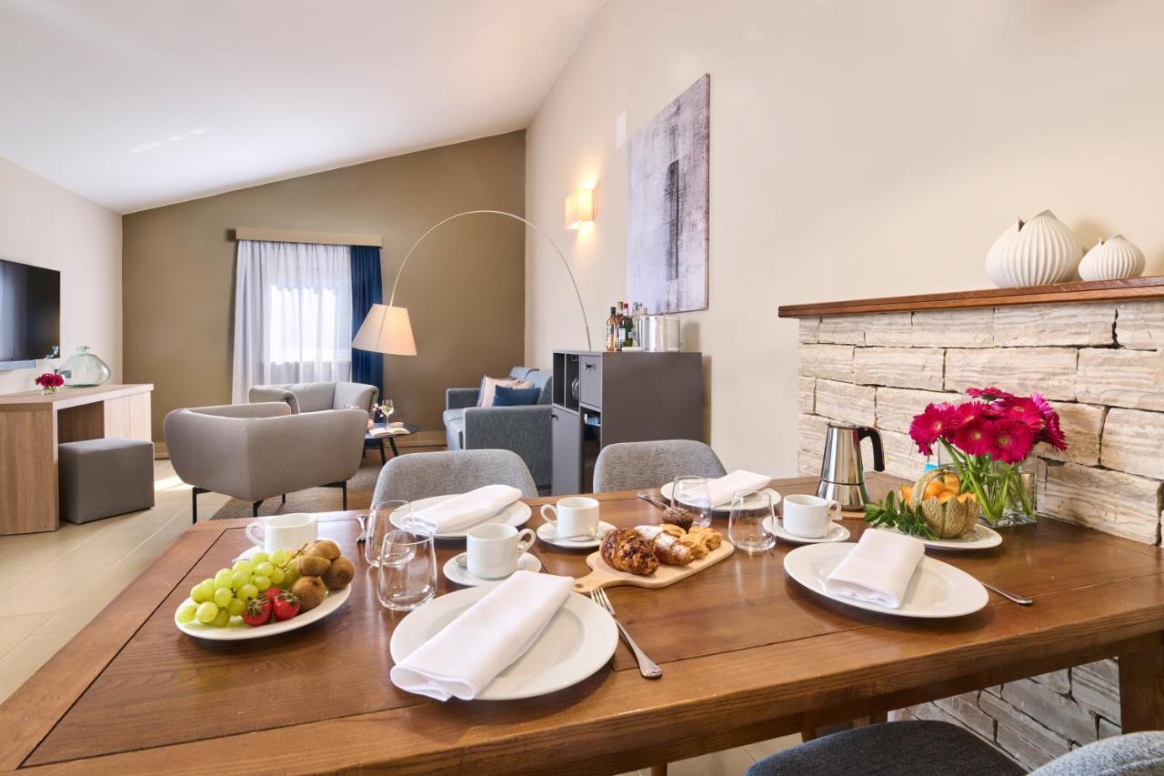 Istrian Villas Plava Laguna อูมัค ภายนอก รูปภาพ