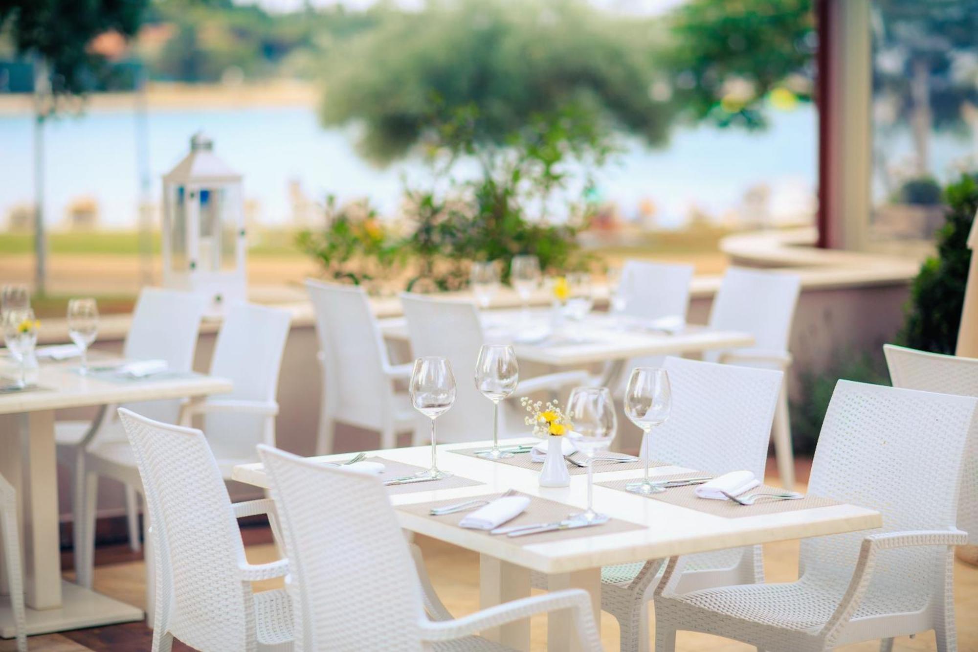 Istrian Villas Plava Laguna อูมัค ภายนอก รูปภาพ